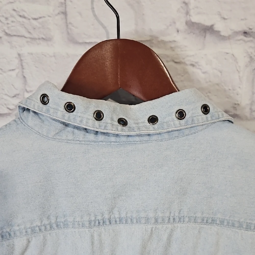 contrasts wardrobe vintage